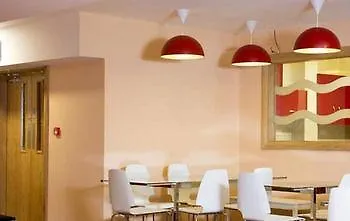 Savoy Hostel Galway City Centre