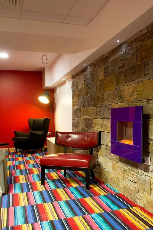 Savoy Hostel Galway City Centre